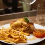 Où manger un Poulet Frites à Midi?